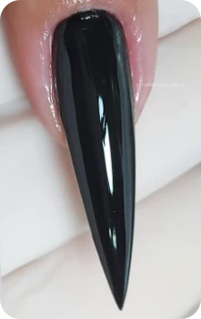 Esmaltação em gel no molde f1